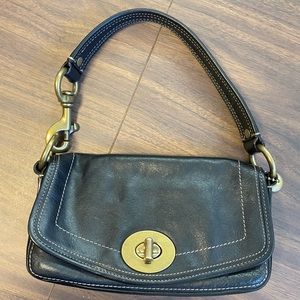 Vintage Coach shoulder bag